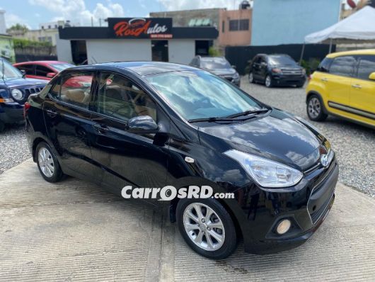 Hyundai Grand i10 Carros en venta