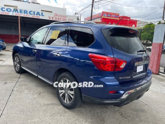 Nissan Pathfinder Jeepeta en venta