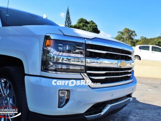 Chevrolet Silverado Camioneta en venta