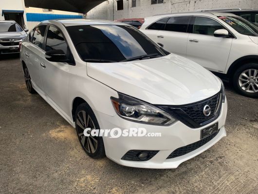 Nissan Sentra Carros en venta
