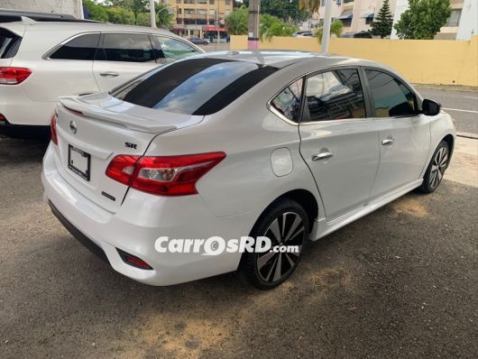 Nissan Sentra Carros en venta