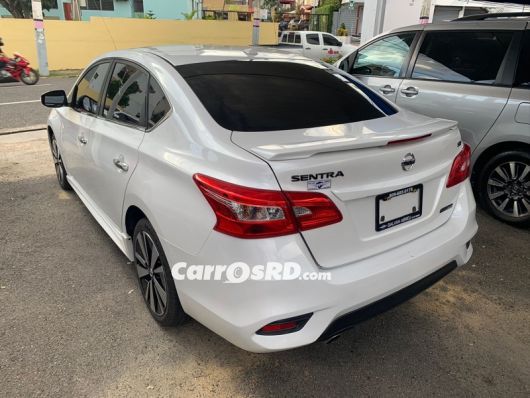 Nissan Sentra Carros en venta