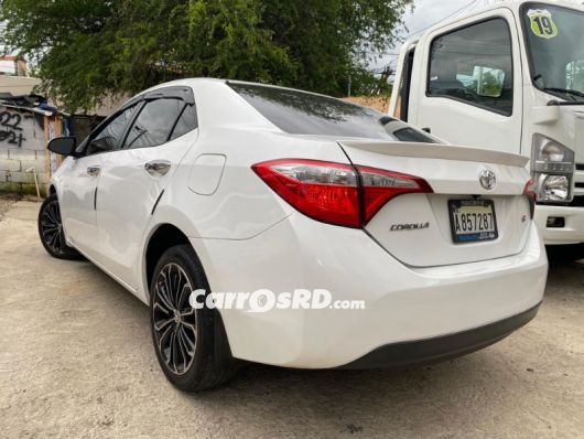 Toyota Corolla Carros en venta