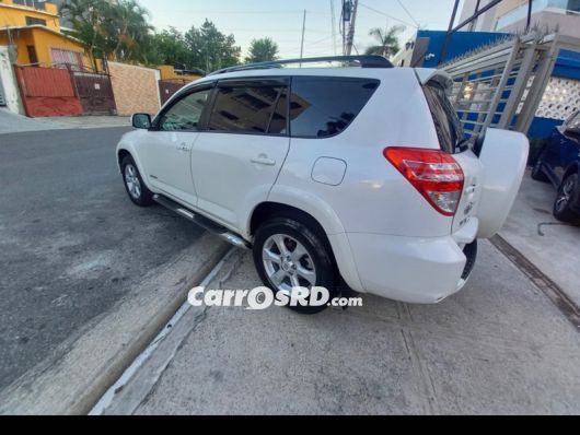 Toyota RAV4 Jeepeta en venta