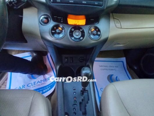 Toyota RAV4 Jeepeta en venta