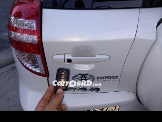 Toyota RAV4 Jeepeta en venta