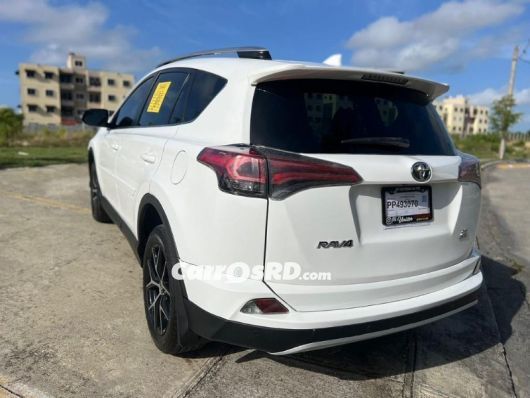 Toyota RAV4 Jeepeta en venta