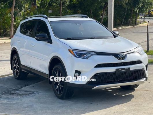 Toyota RAV4 Jeepeta en venta