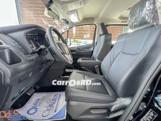 Toyota Hiace Minivan en venta