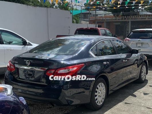 Nissan Altima Carros en venta