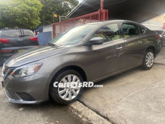 Nissan Sentra Carros en venta