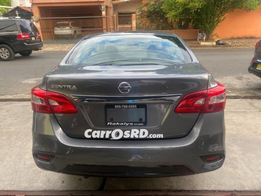 Nissan Sentra Carros en venta