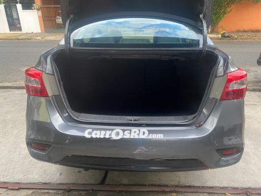 Nissan Sentra Carros en venta