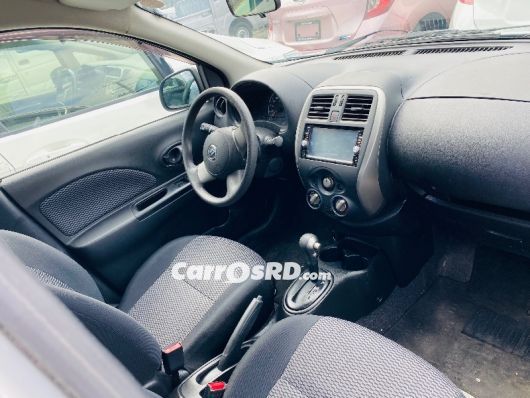 Nissan March Carros en venta