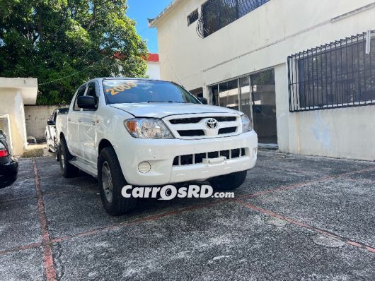Toyota Hilux SR5 2009 RD$1050000 : República Dominicana