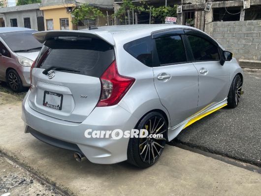 Nissan Versa Note Carros en venta