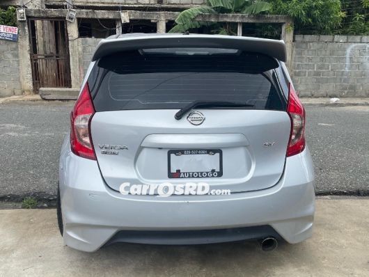 Nissan Versa Note Carros en venta