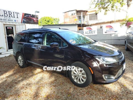 Chrysler Pacifica Minivan en venta