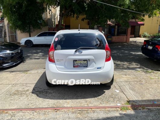 Nissan Versa Note Carros en venta