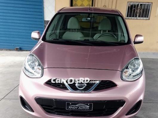 Nissan March Carros en venta