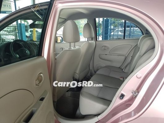 Nissan March Carros en venta