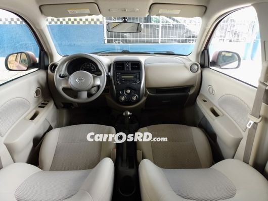 Nissan March Carros en venta