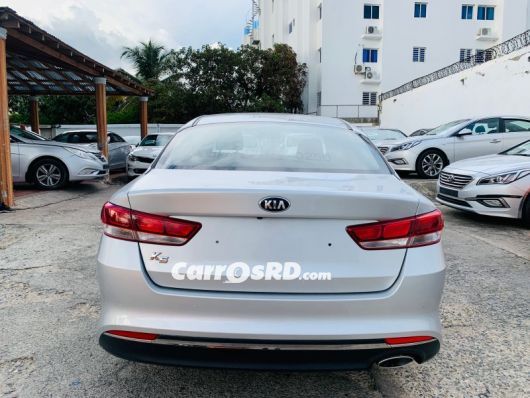 Kia K5 Carros en venta