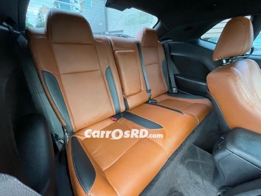 Dodge Challenger Jeepeta en venta