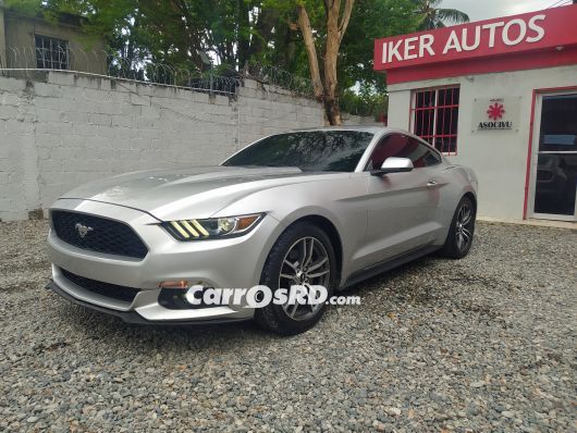 Ford Mustang Carros en venta