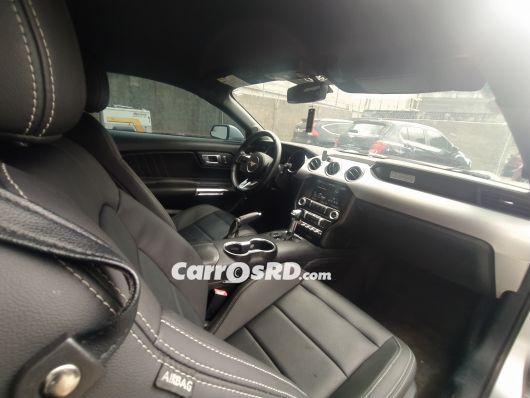 Ford Mustang Carros en venta