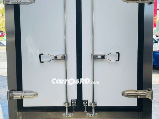 Dongfeng Cargo Box Camion en venta