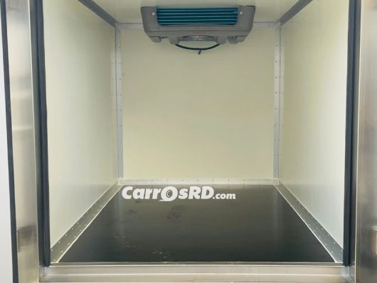 Dongfeng Cargo Box Camion en venta
