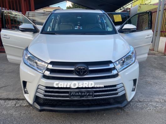 Toyota Highlander Jeepeta en venta