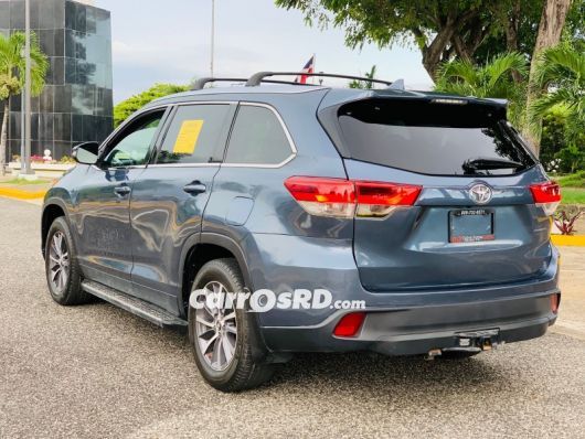 Toyota Highlander Jeepeta en venta