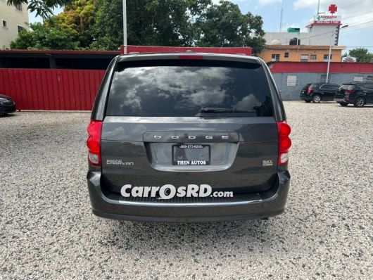 Dodge Grand Caravan Minivan en venta