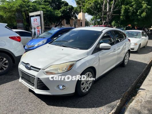 Ford Focus Carros en venta