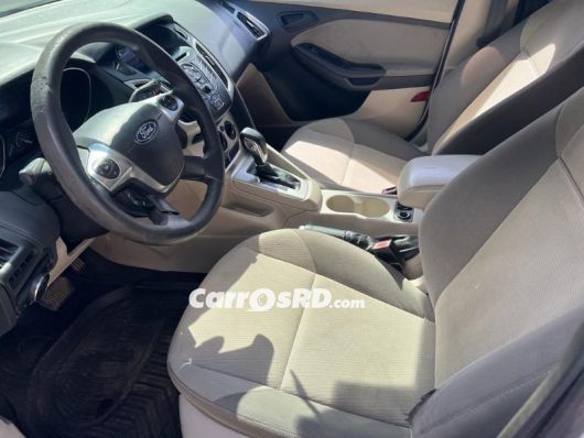 Ford Focus Carros en venta