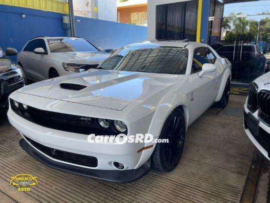 Dodge Challenger Carros en venta