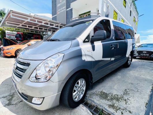 Hyundai Grand Starex Básico
