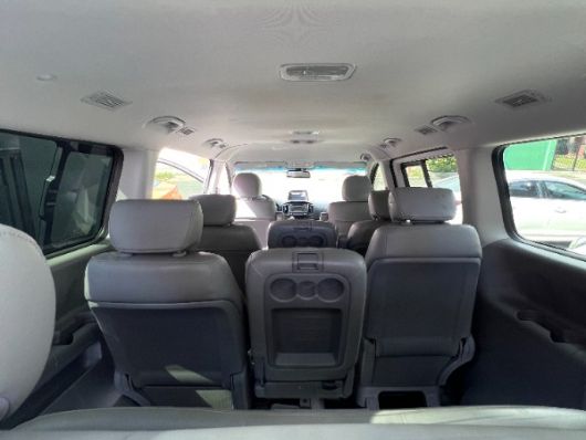 Hyundai Grand Starex Básico