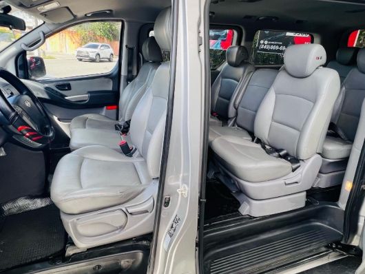 Hyundai Starex Básico