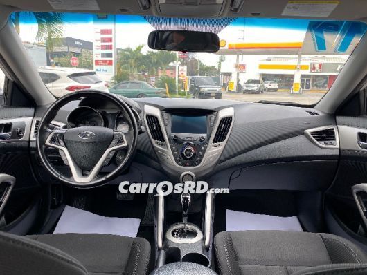 Hyundai Veloster Carros en venta