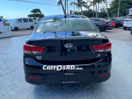 Kia Rio Carros en venta
