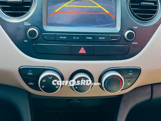 Hyundai Grand i10 Carros en venta