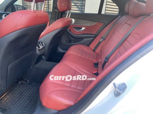 Mercedes-Benz Clase C Carros en venta