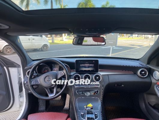 Mercedes-Benz Clase C Carros en venta