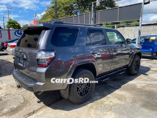 Toyota 4Runner Jeepeta en venta