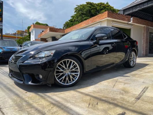 Lexus