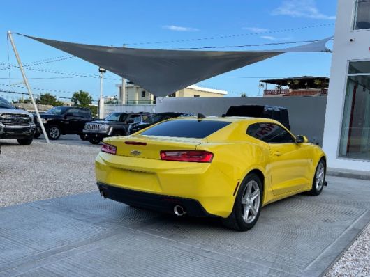 Chevrolet Camaro LT
