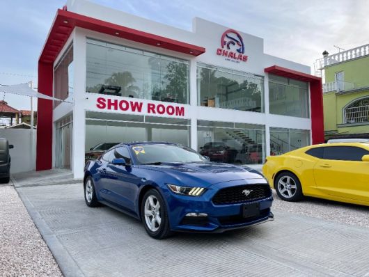 Ford Mustang Premium PKG